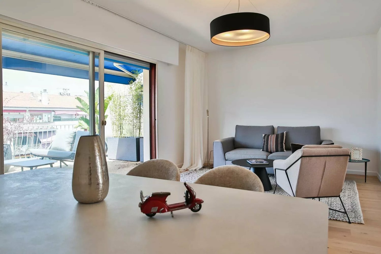 Property photo in Carre d'Argent