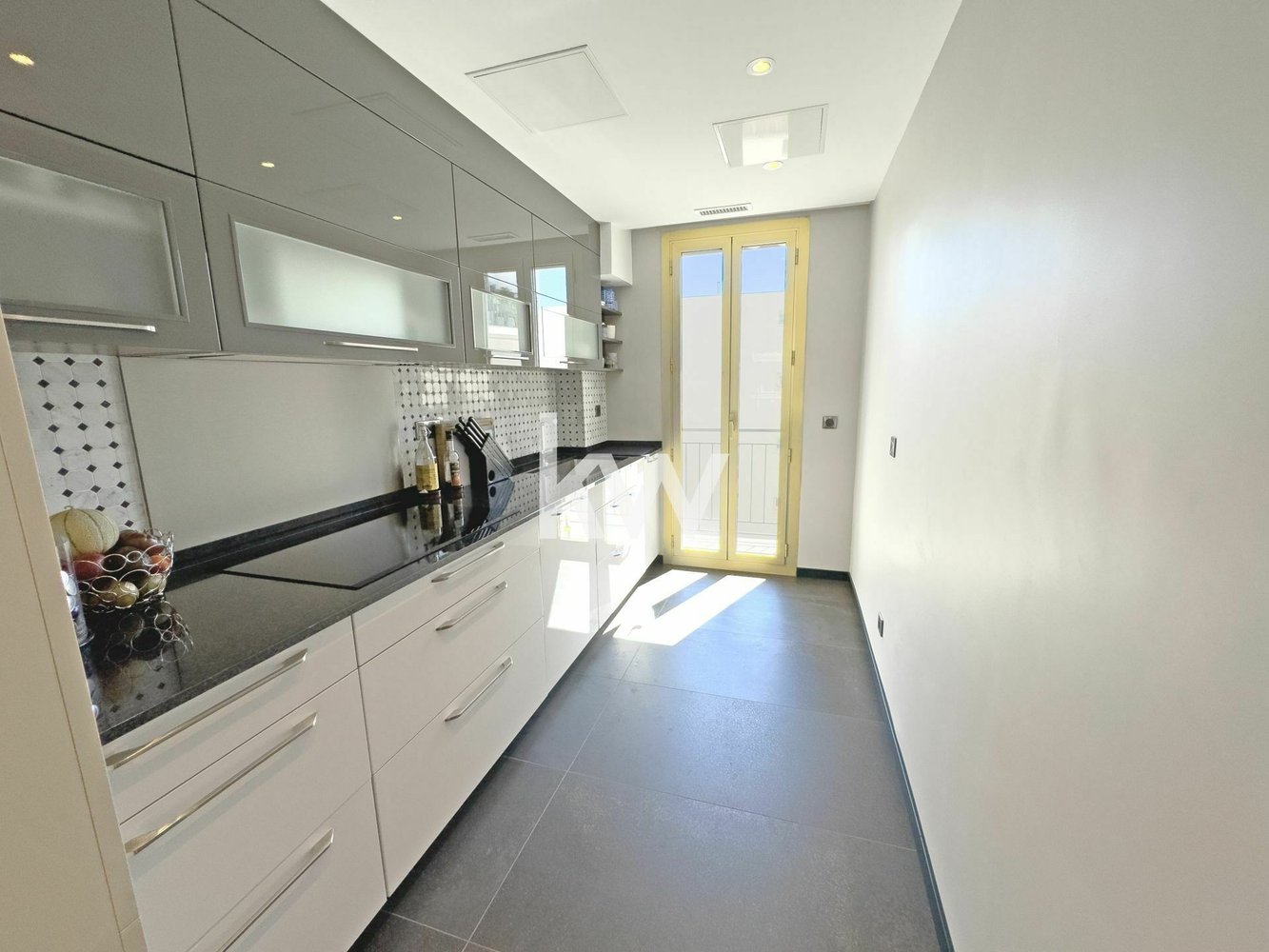 Property photo in Carre d'Or