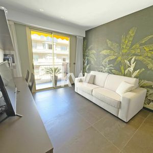 Property in Carre d'Or