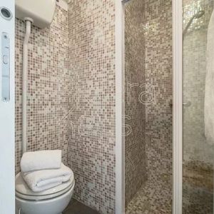 Property in Carre d'Or