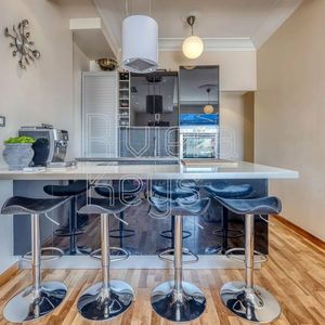 Property in Carre d'Or