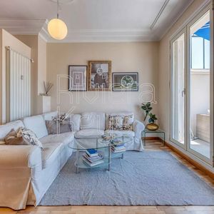 Property in Carre d'Or