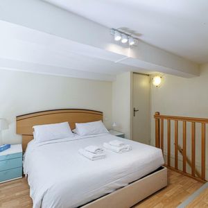 Property in Carre d'Or