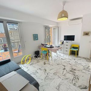 Property in Carre d'Or