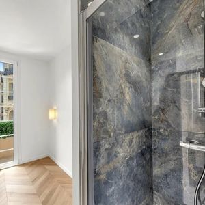 Property in Carre d'Or