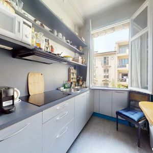 Property in Carre d'Or