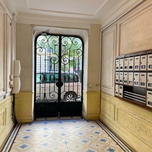 Property in Carre d'Or