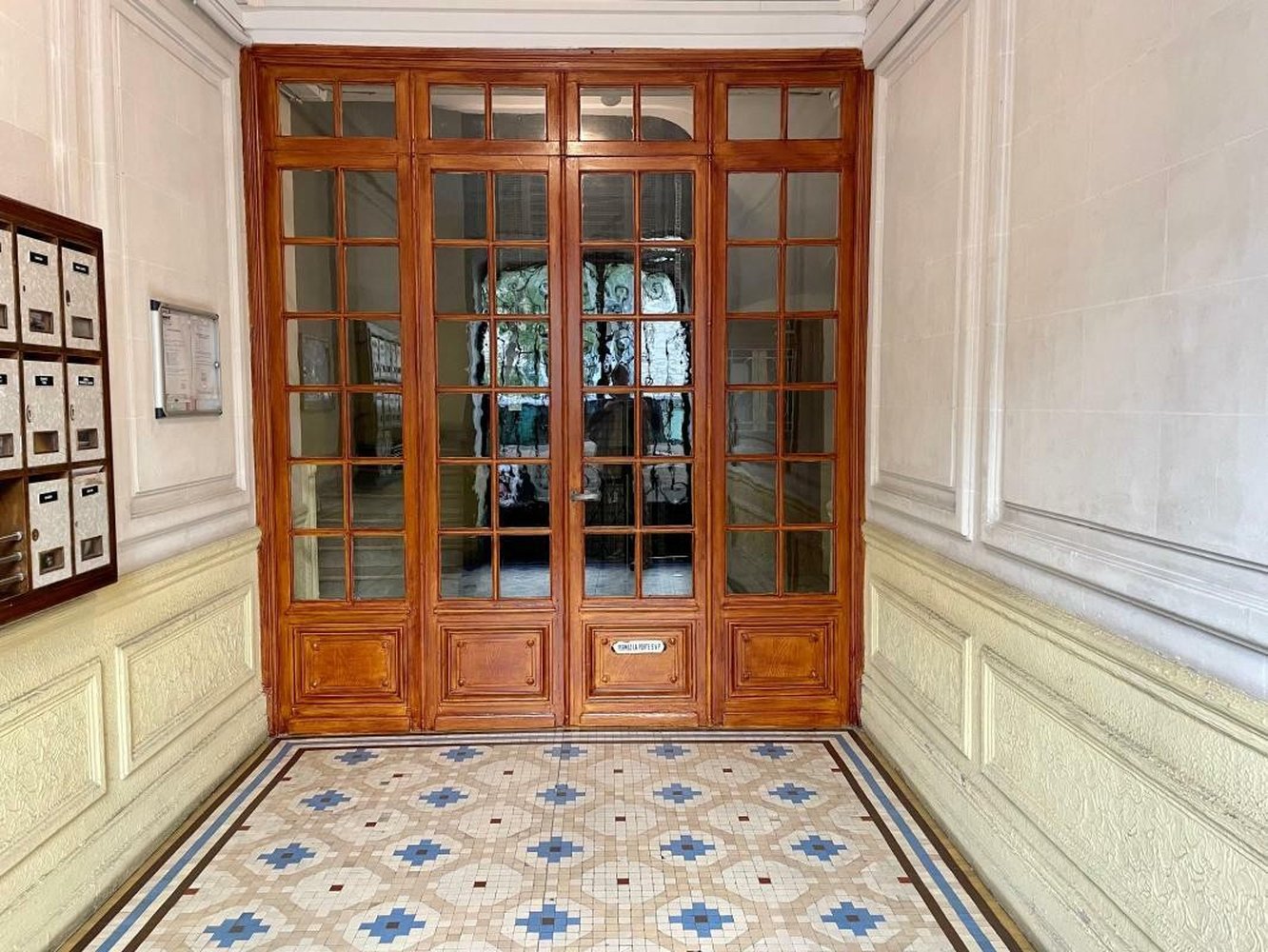 Property photo in Carre d'Or