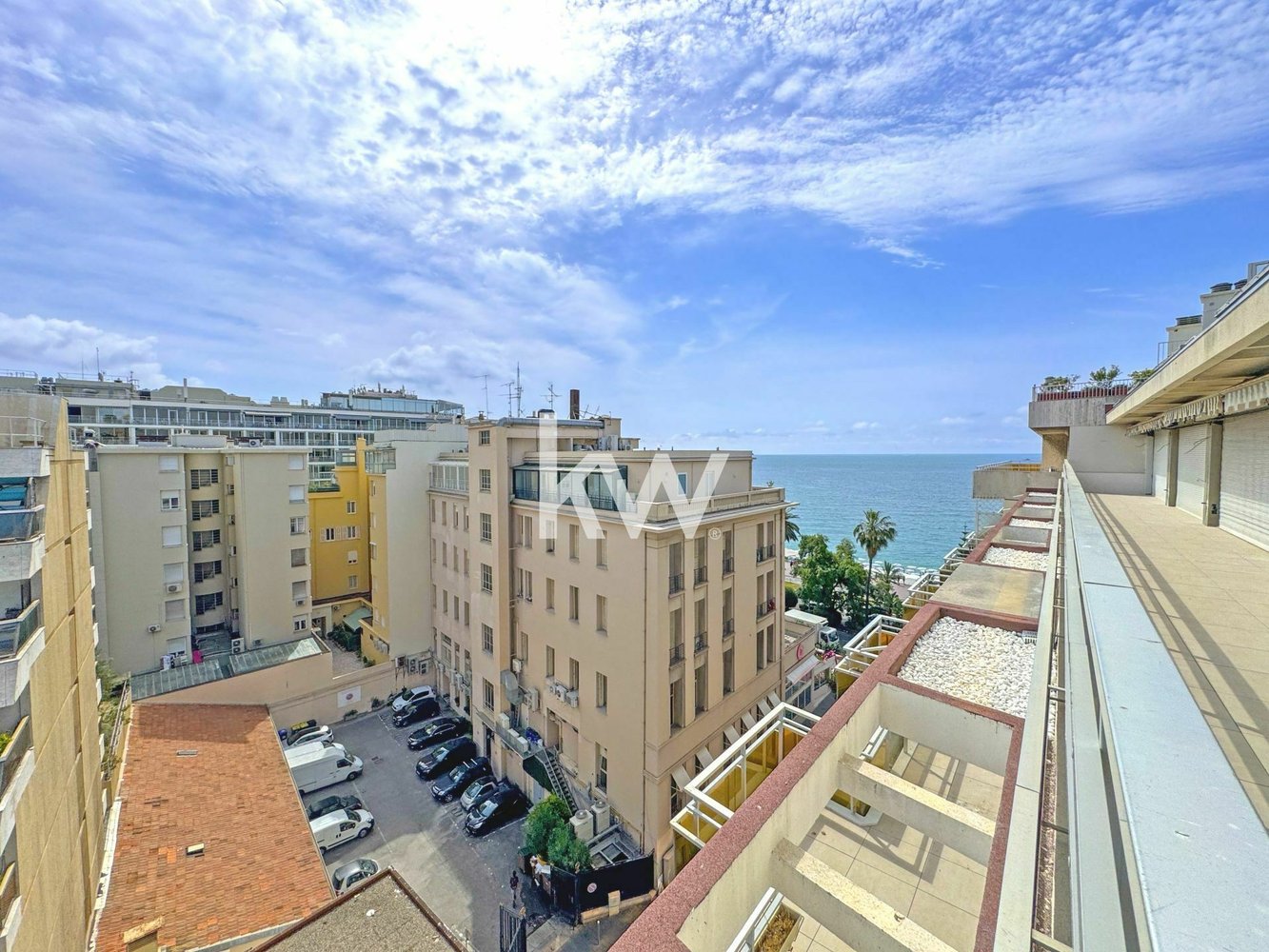 Property photo in Carre d'Or