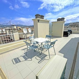 Property in Carre d'Or