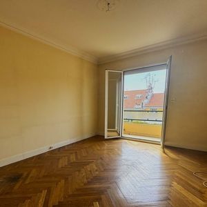 Property in Carre d'Or