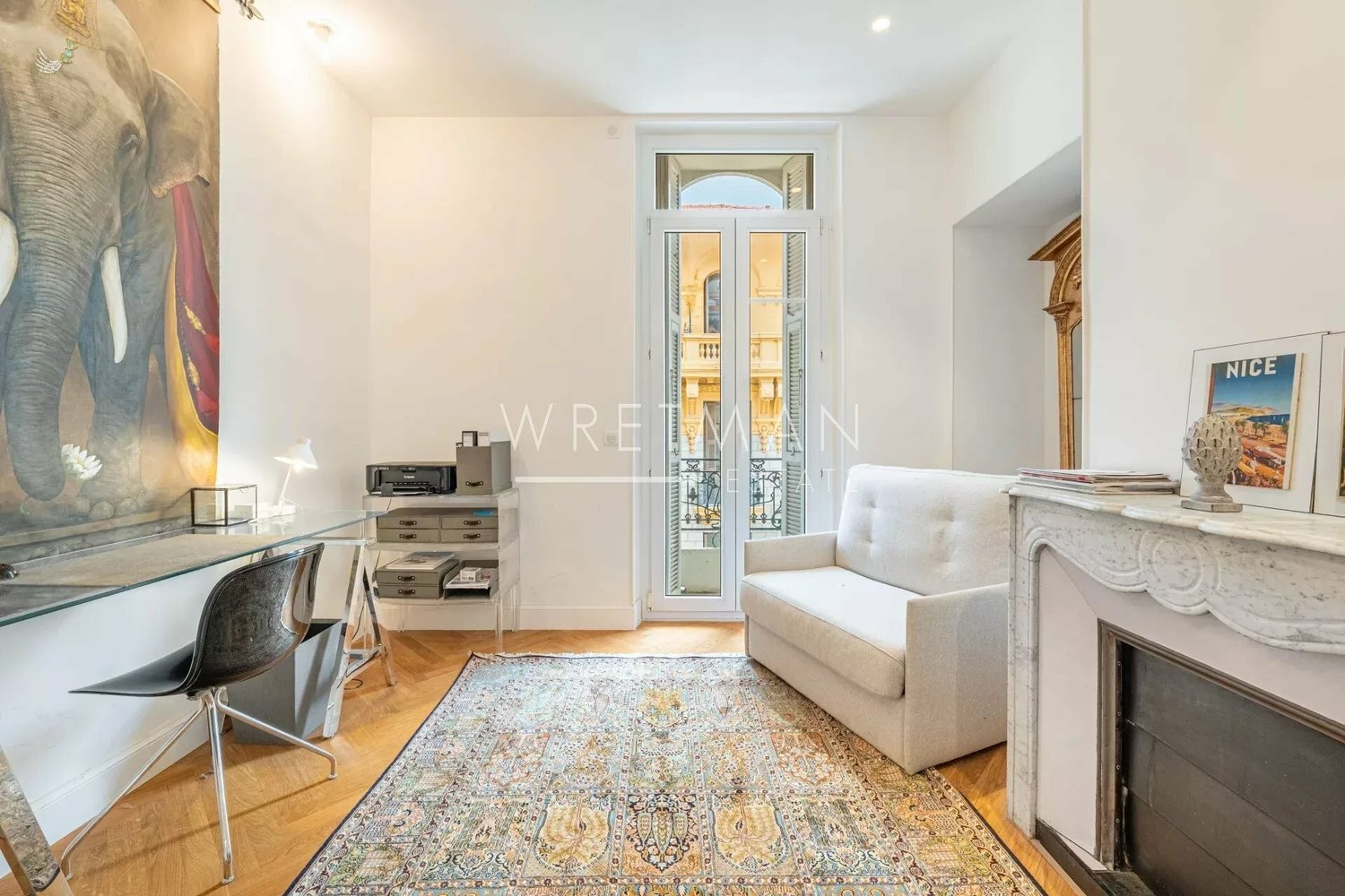 Property photo in Carre d'Or