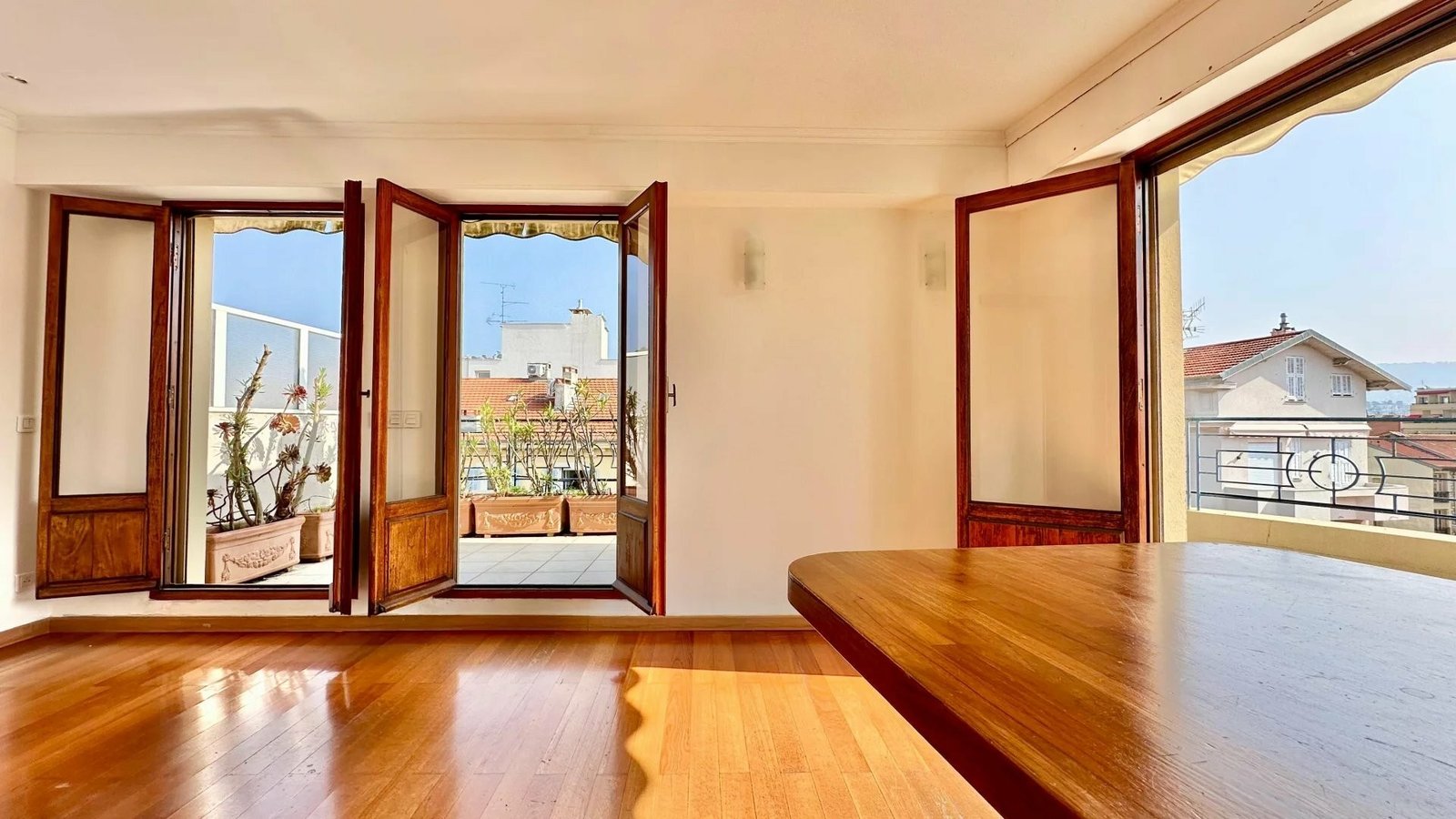 Property photo in Musicians Quarter