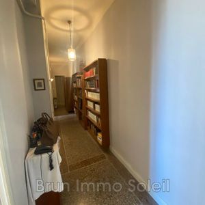 Property in Musicians Quarter