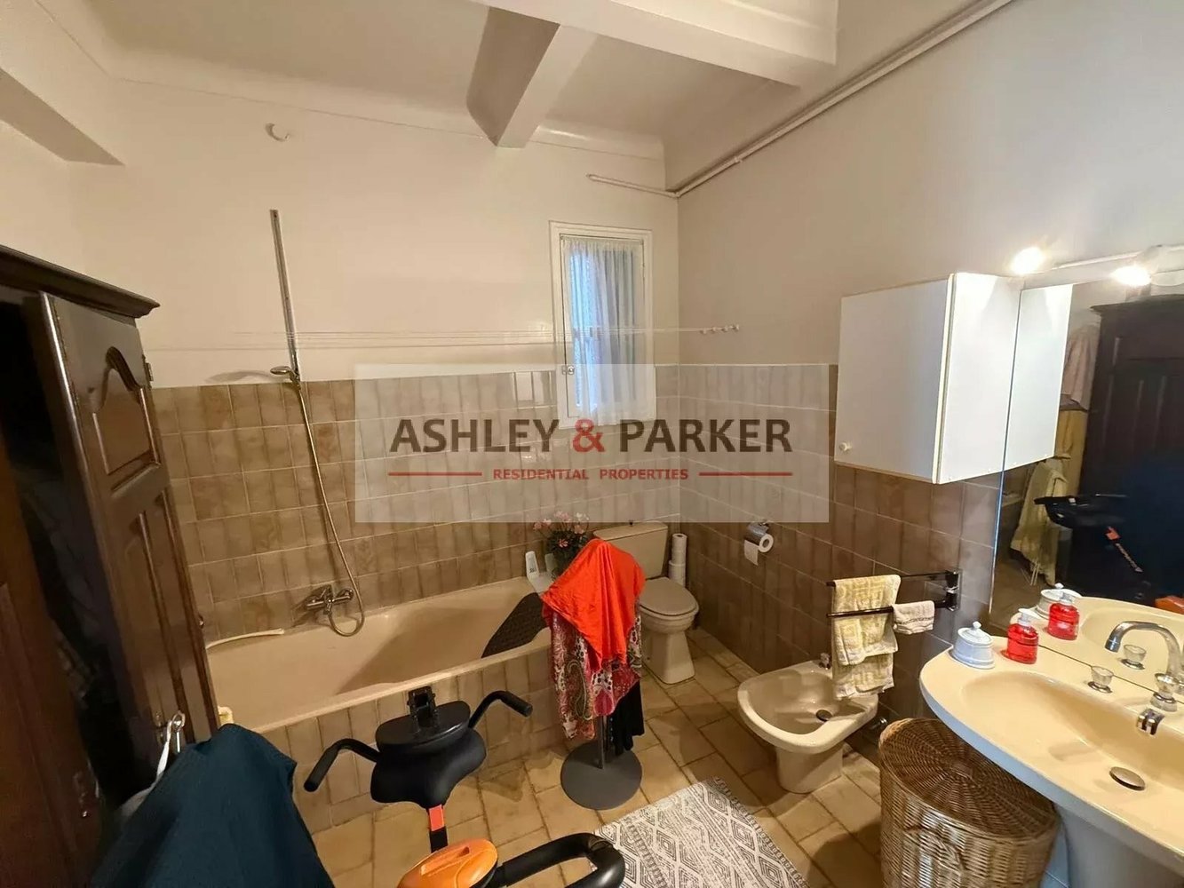 Property photo in Musicians Quarter