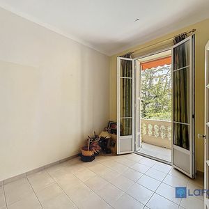 Property in Musicians Quarter