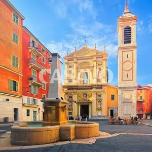 Property in Old Town