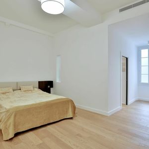 Property in Old Town