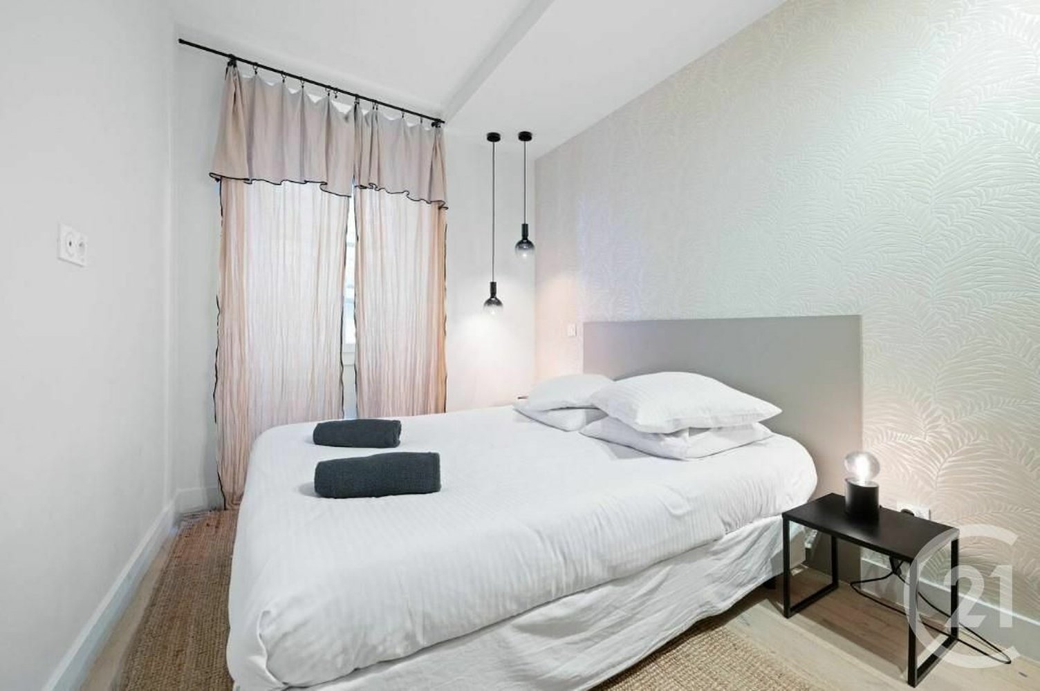 Property photo in Port