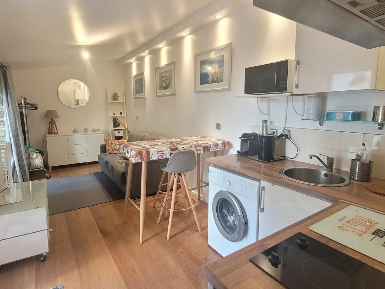 Property photo in Port