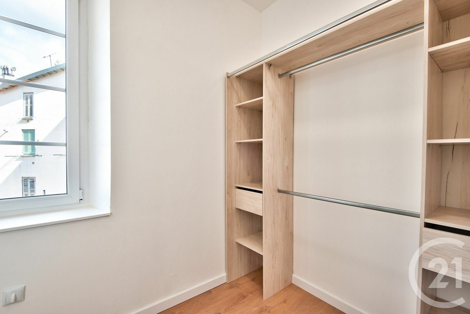 Property photo in Port