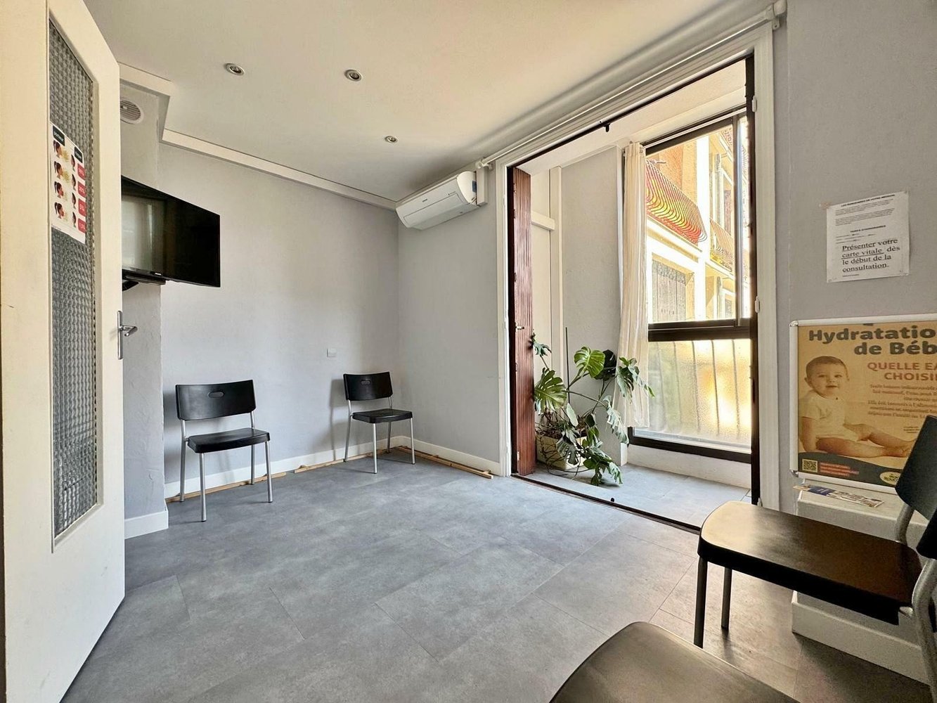 Property photo in Port