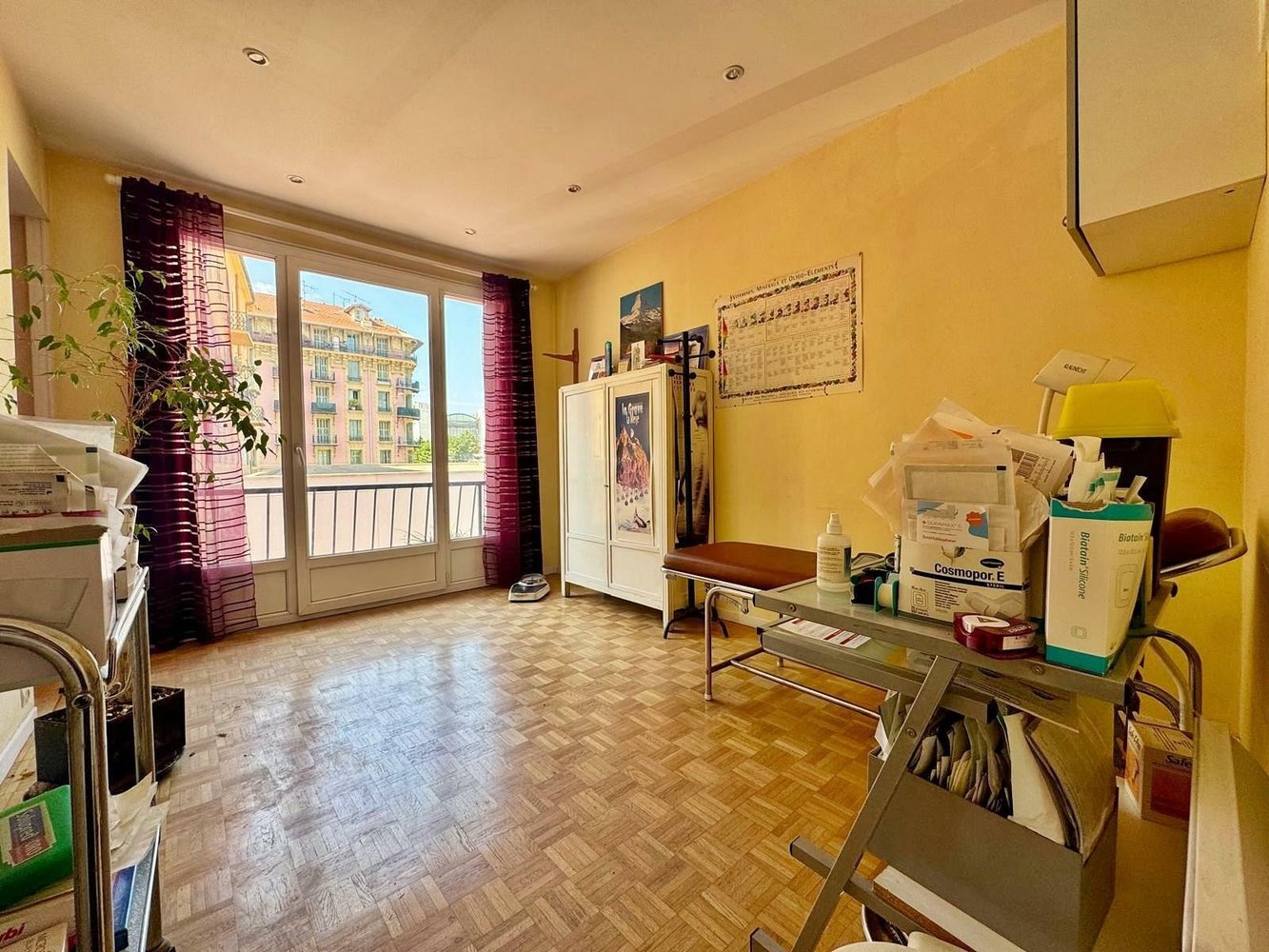 Property photo in Port