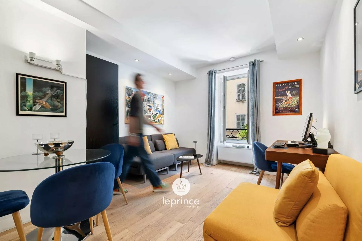 Property photo in Port