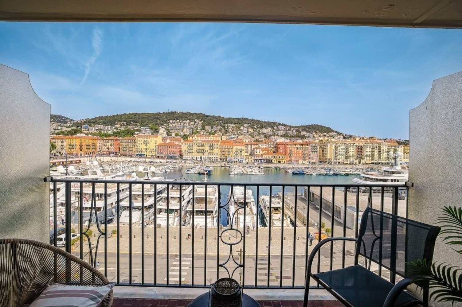 Property photo in Port