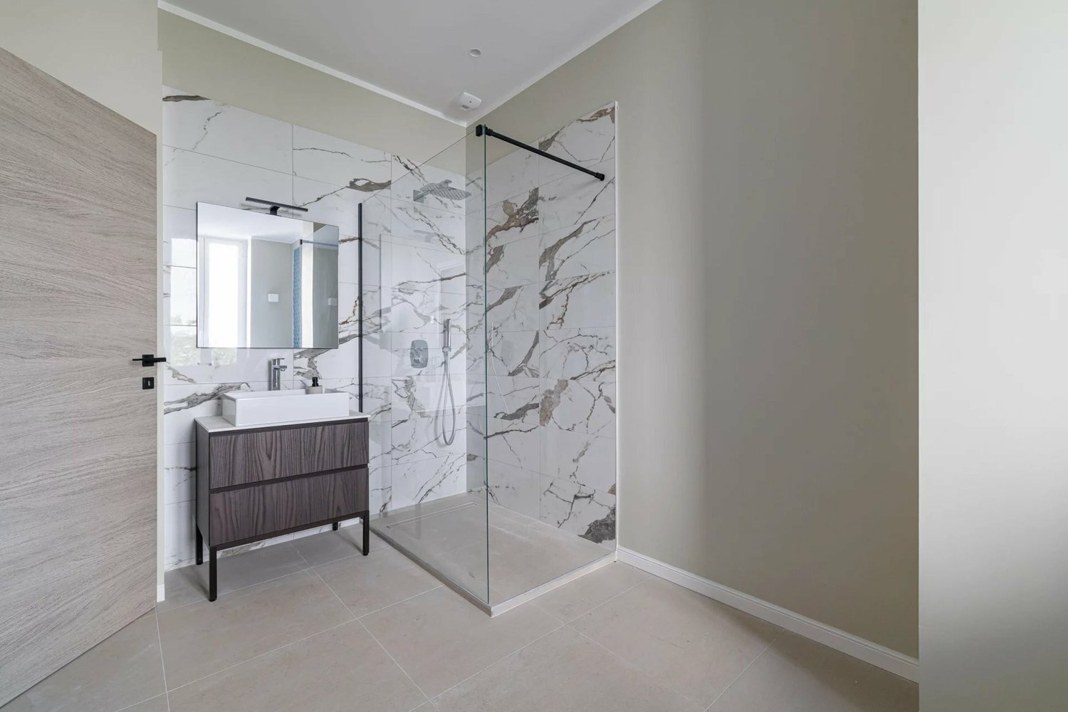 Property photo in Port