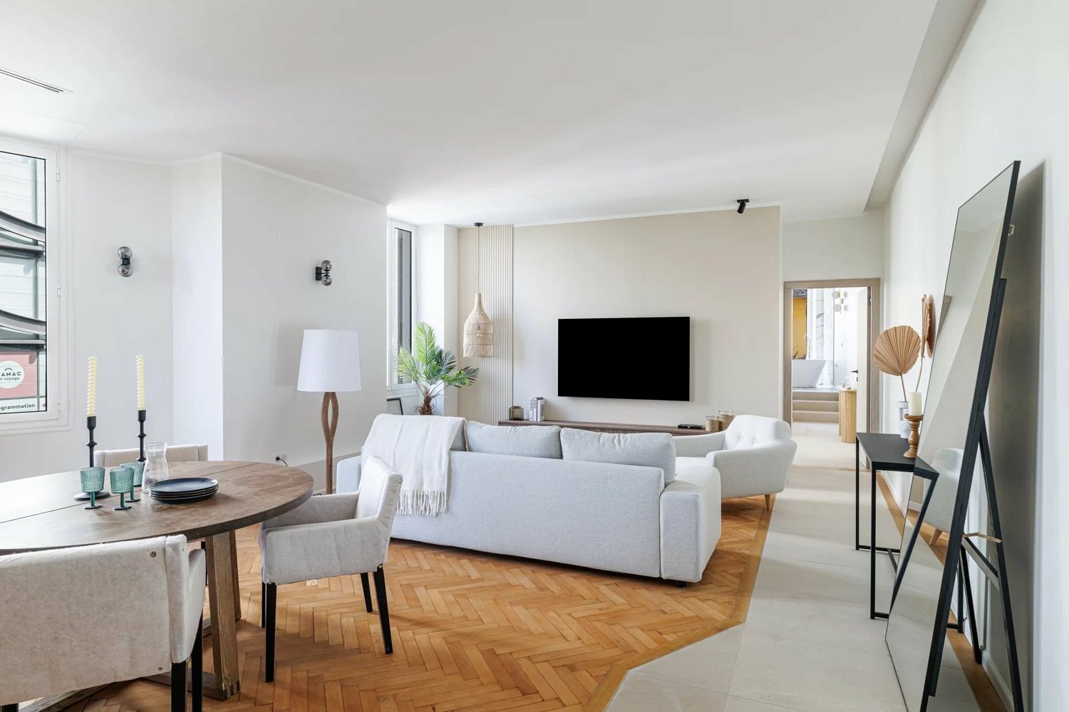 Property photo in Port