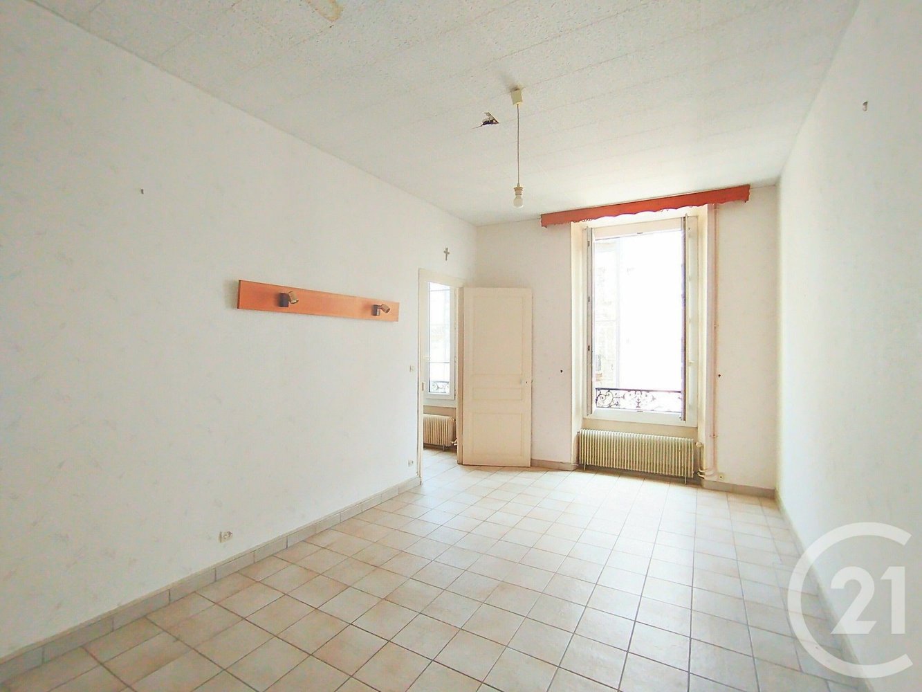 Property photo in Port