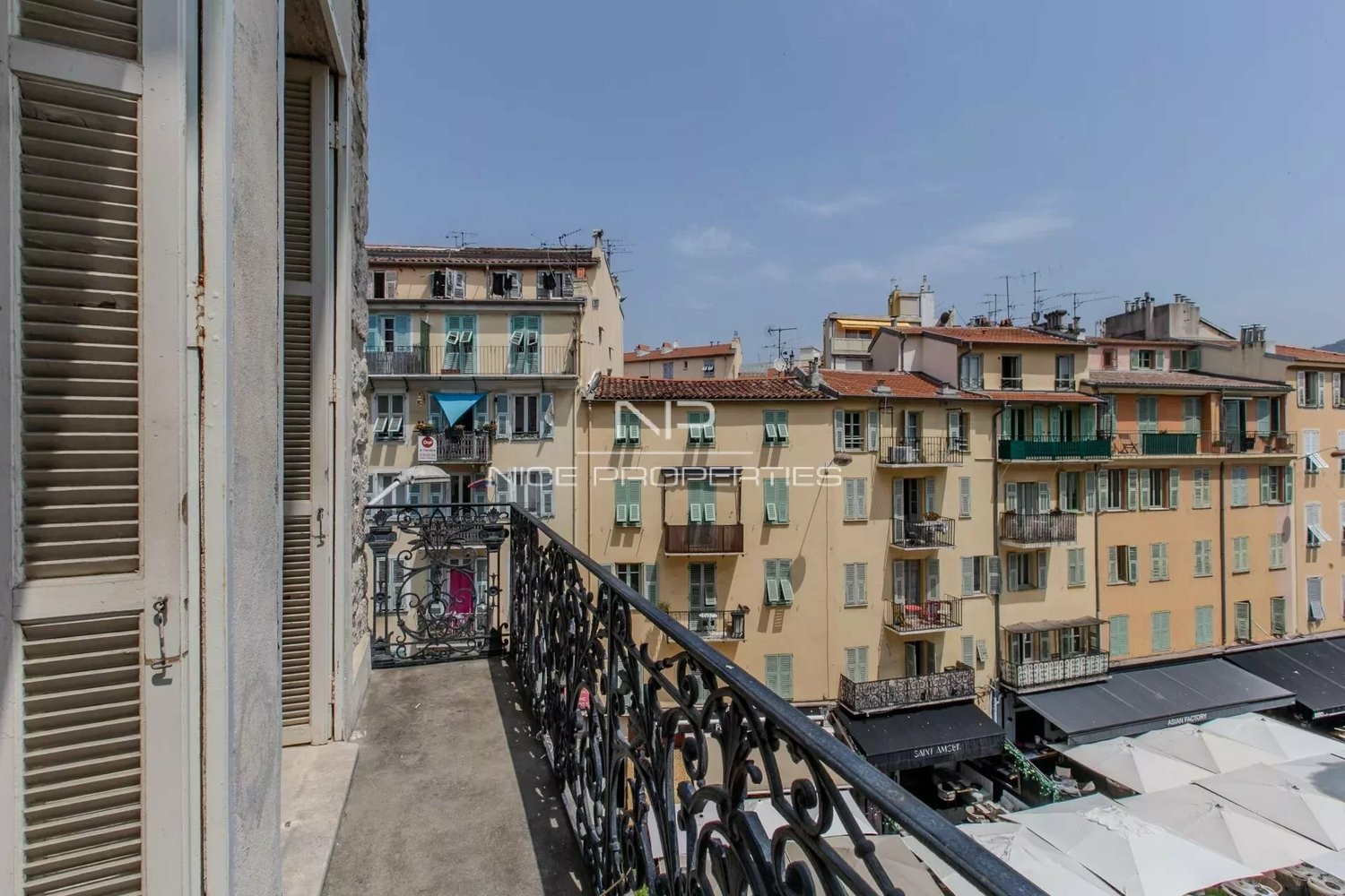 Property photo in Port