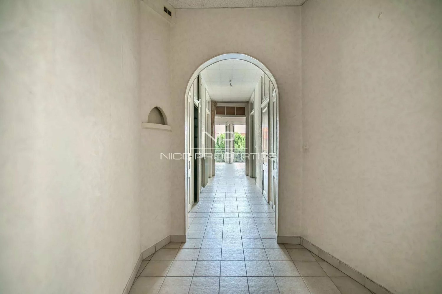 Property photo in Port