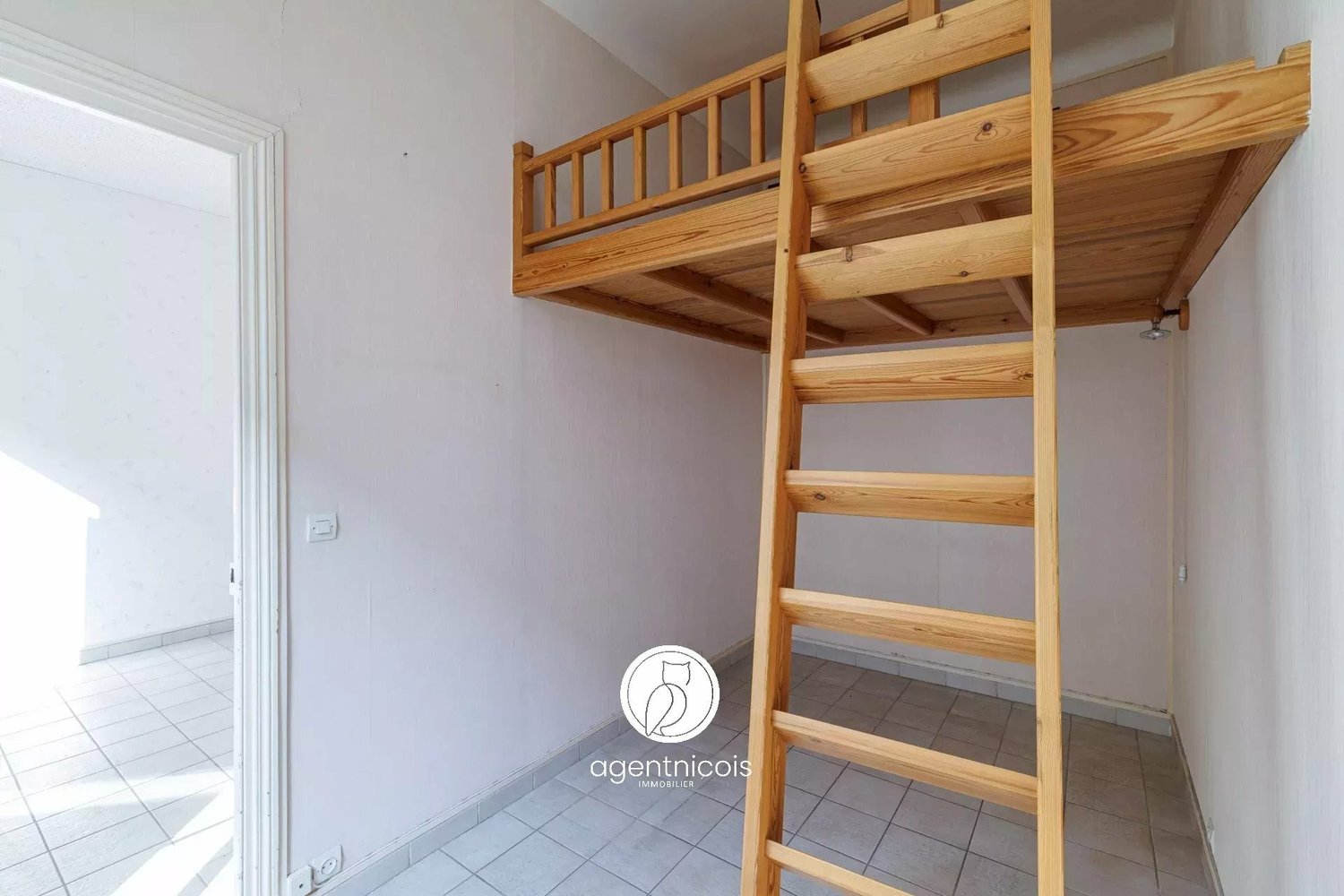 Property photo in Port