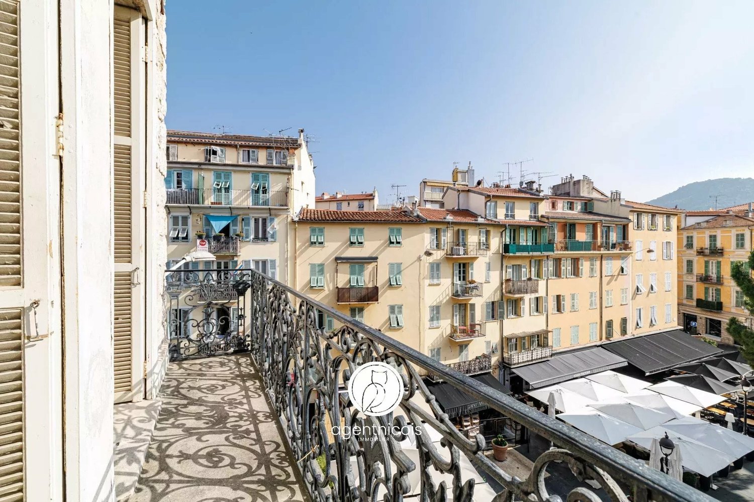 Property photo in Port