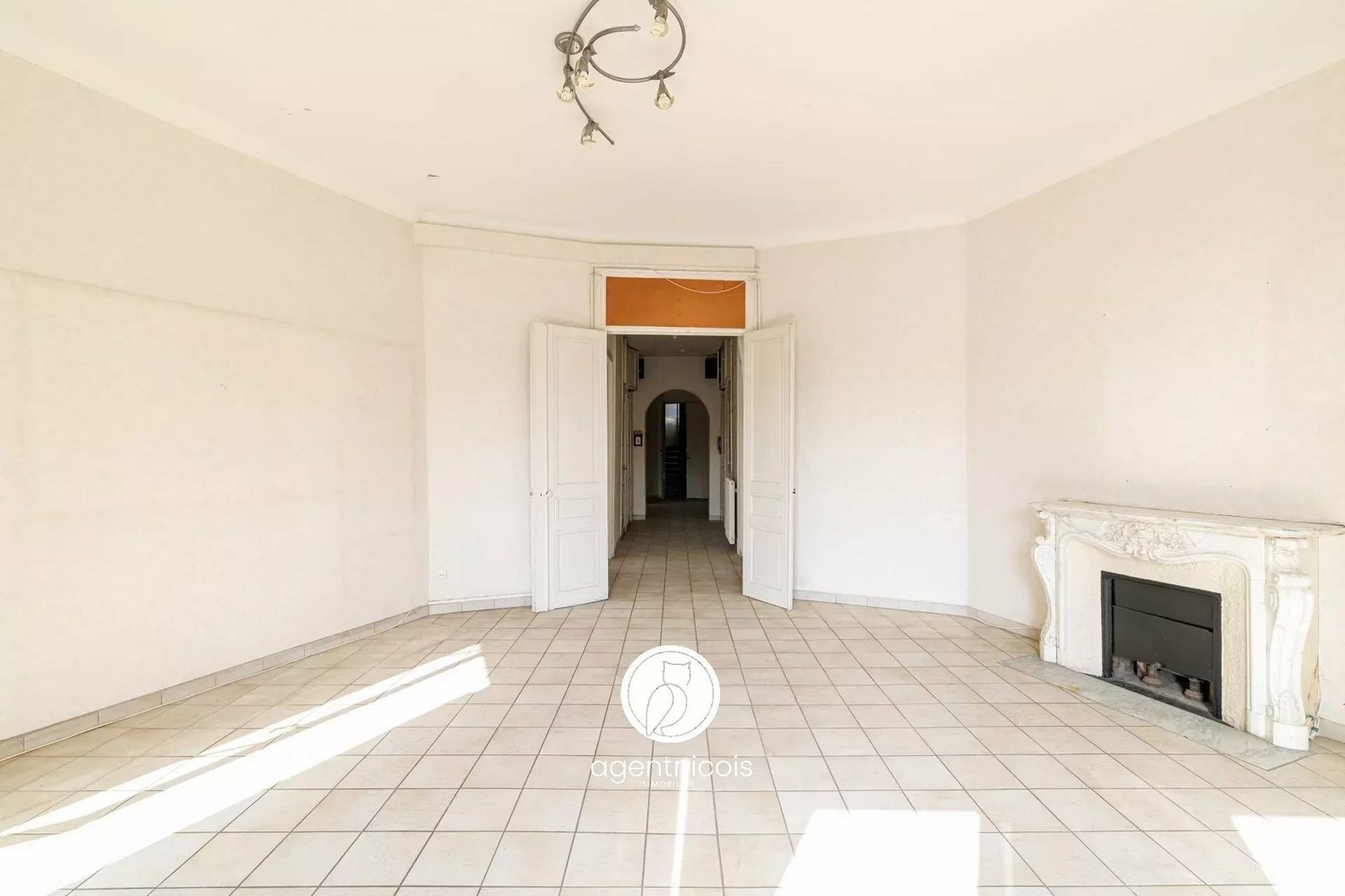 Property photo in Port