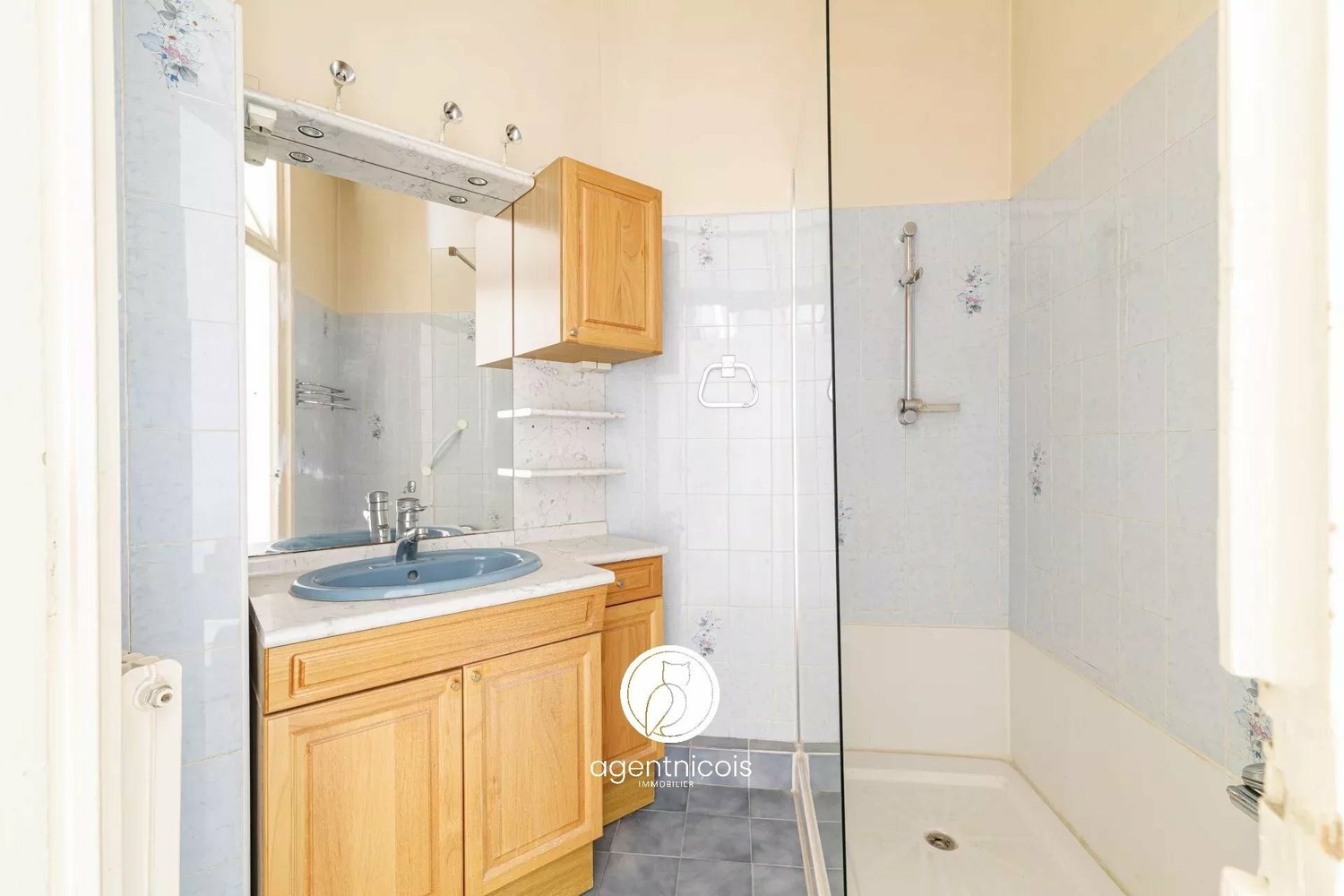 Property photo in Port