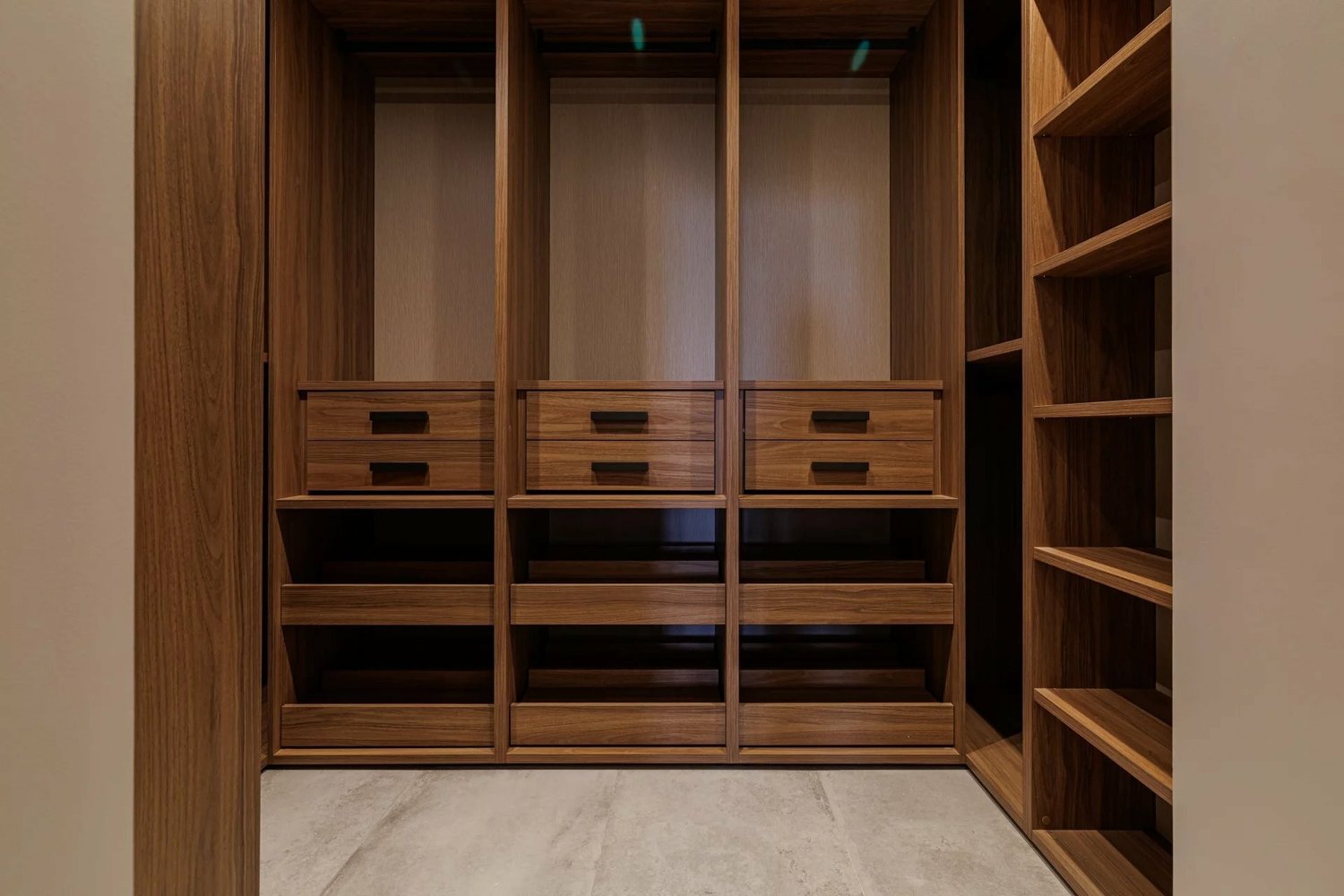 Property photo in Port