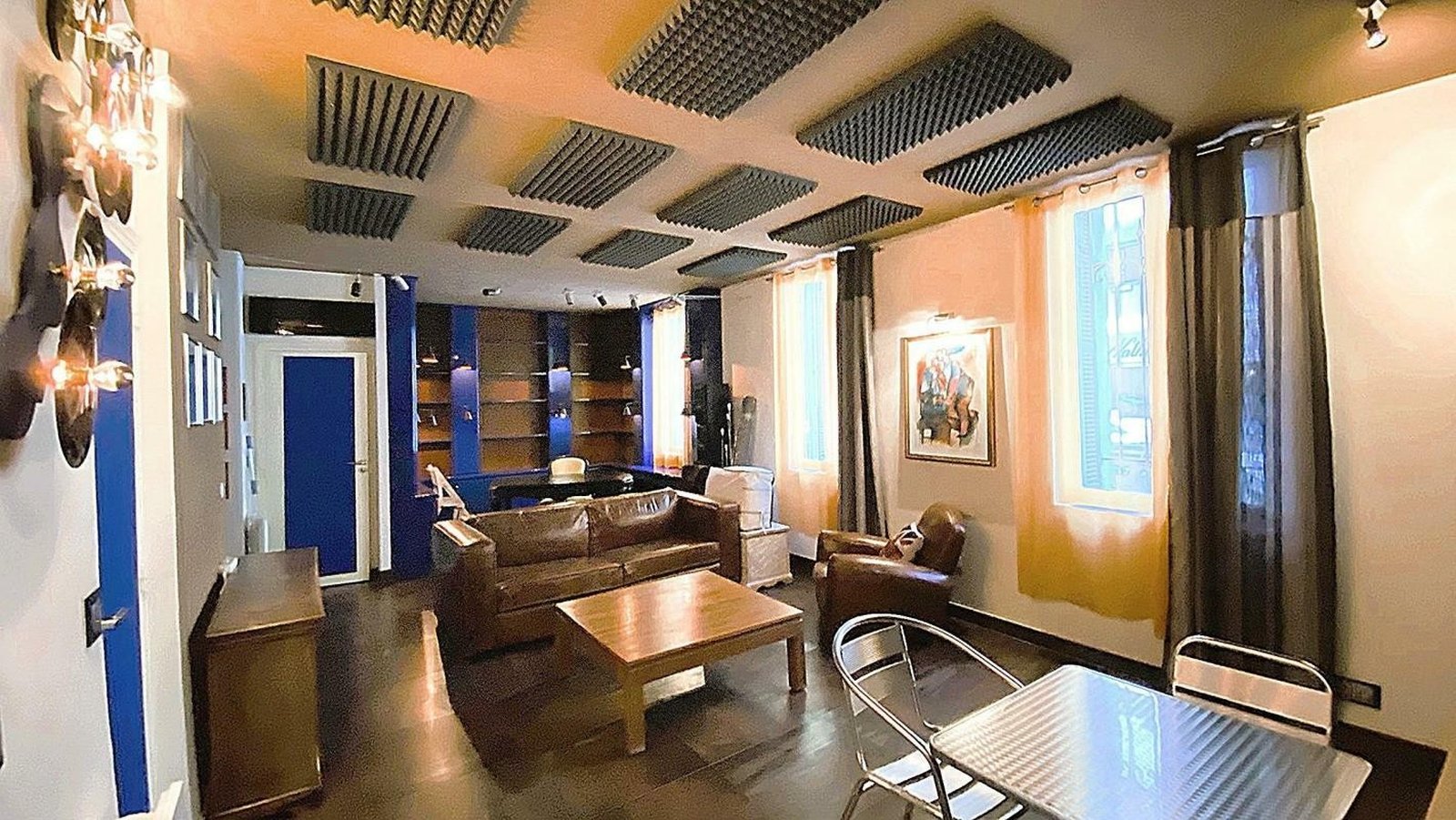 Property photo in Port