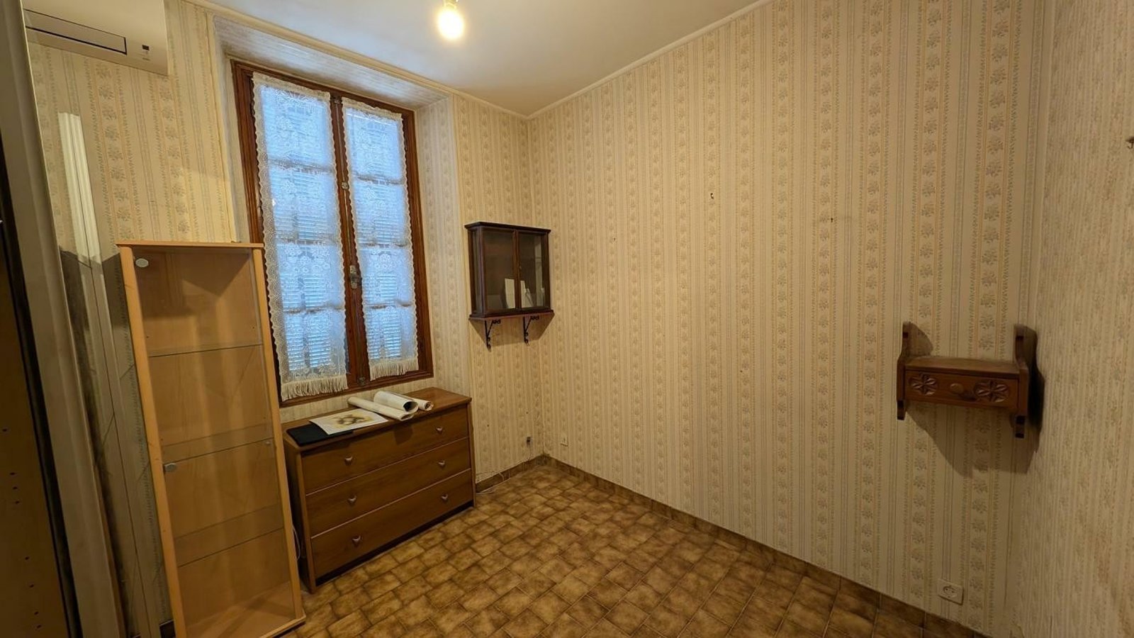 Property photo in Port