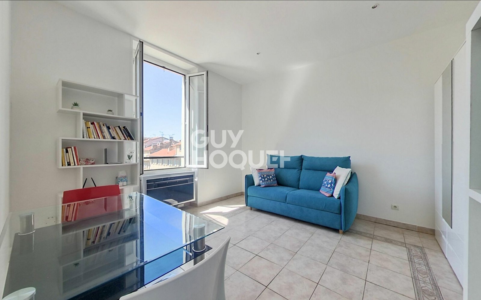 Property photo in Carre d'Argent