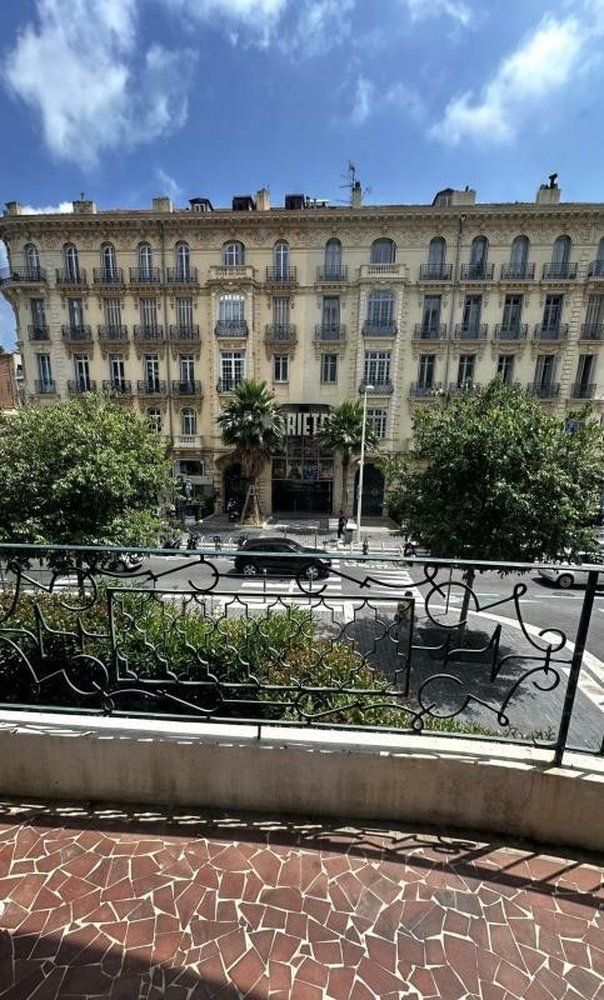 Property photo in Carre d'Argent