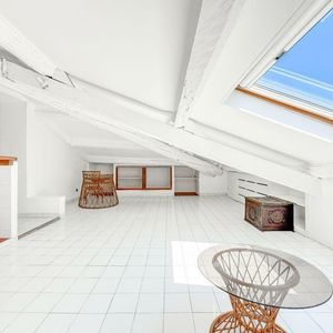 Property in Carre d'Argent