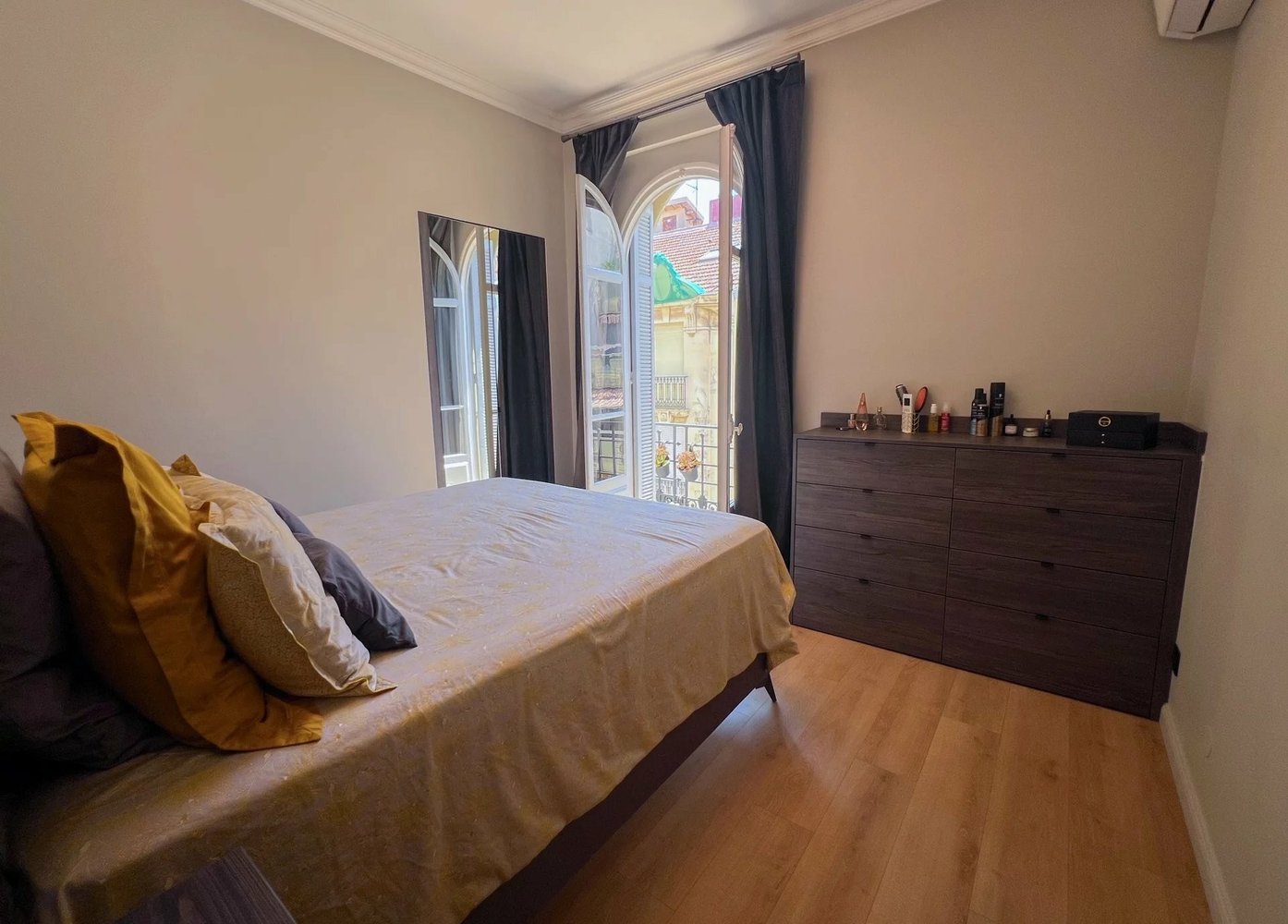 Property photo in Carre d'Argent