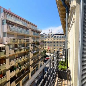 Property in Carre d'Argent