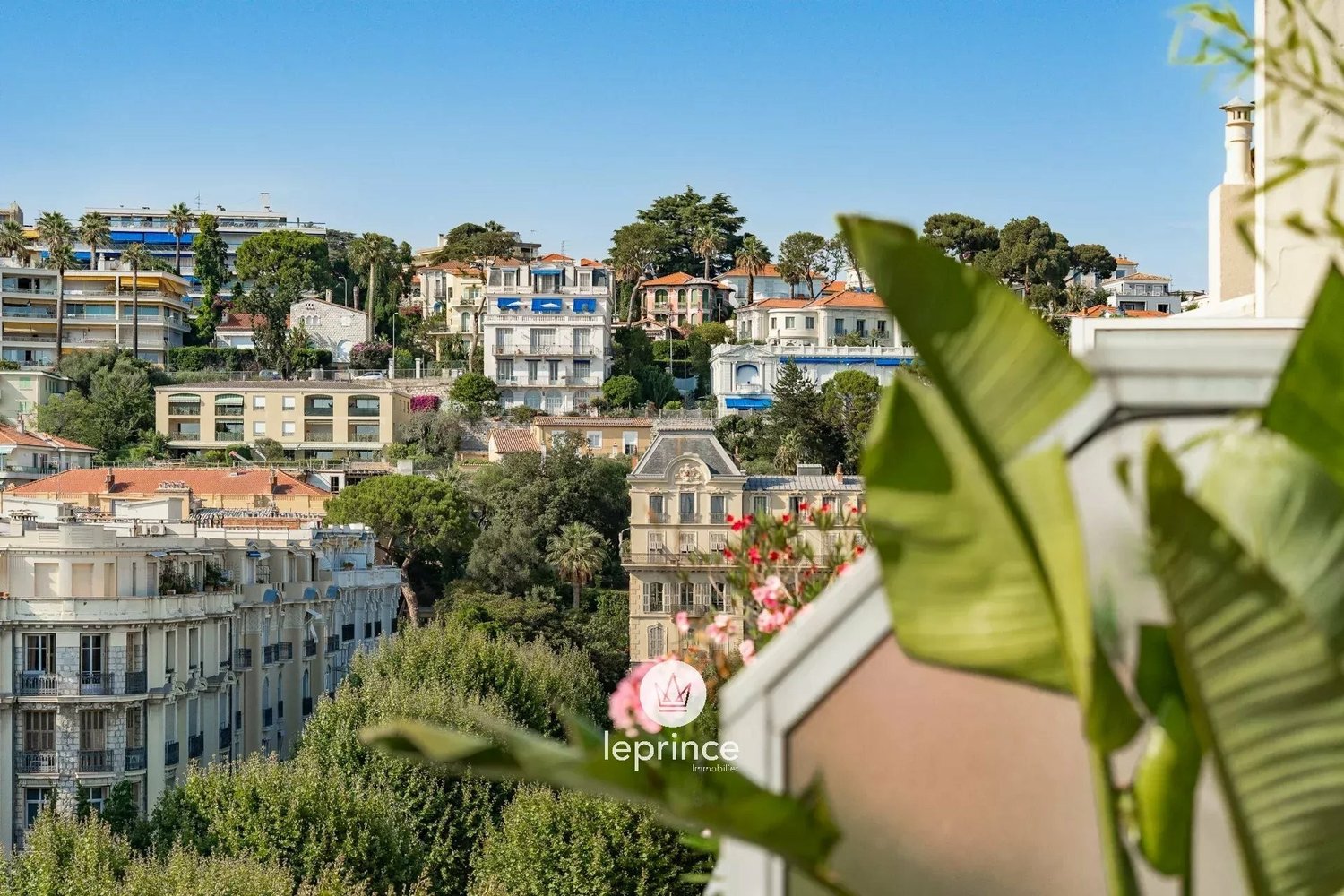 Property photo in Carre d'Argent