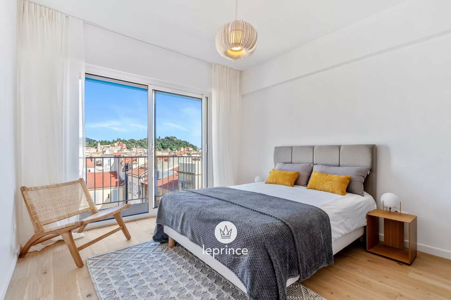 Property photo in Carre d'Argent