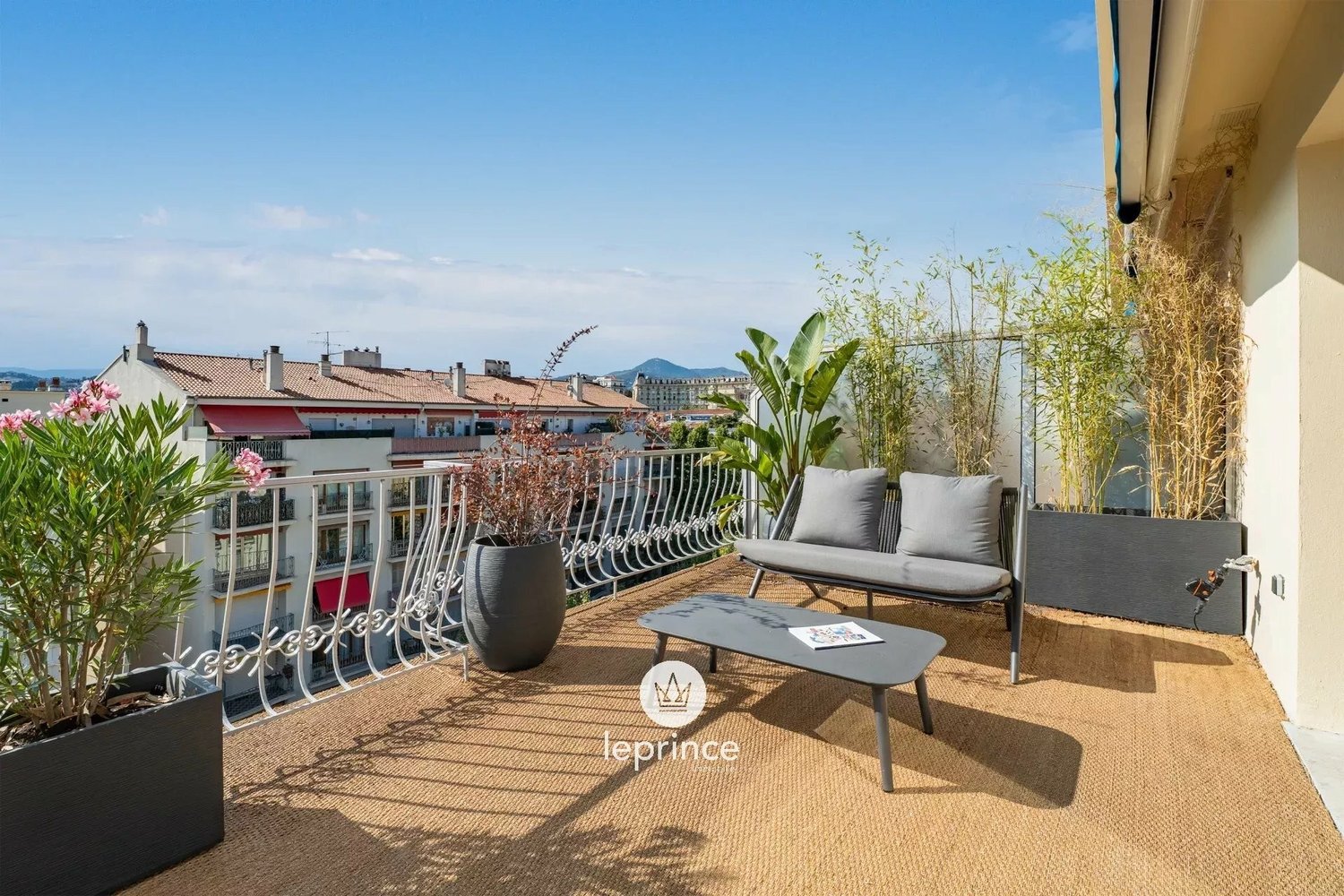 Property photo in Carre d'Argent