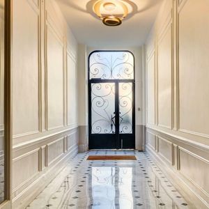 Property in Carre d'Argent